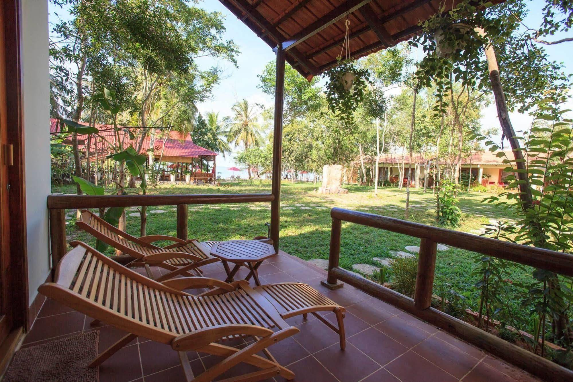 Wild Beach Phu Quoc Resort Exteriör bild