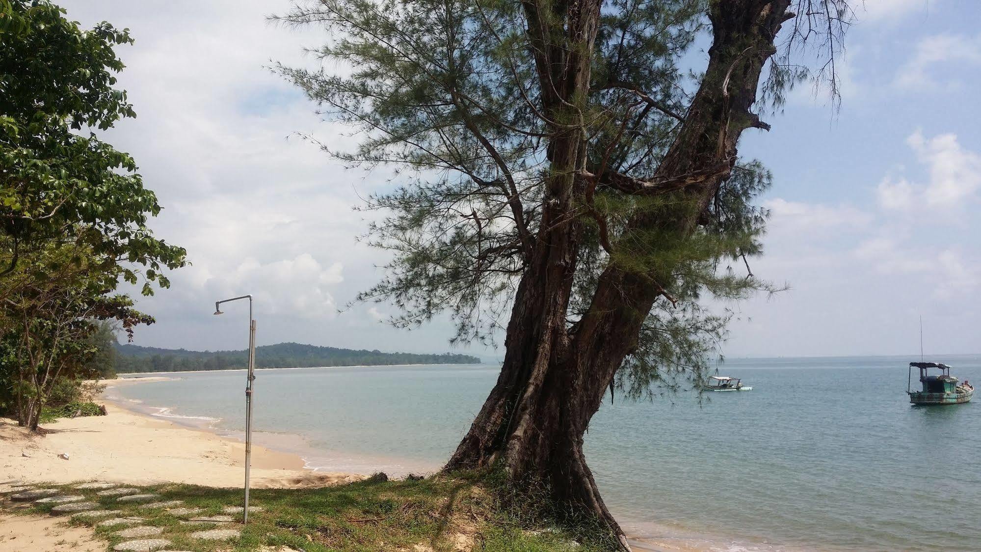 Wild Beach Phu Quoc Resort Exteriör bild