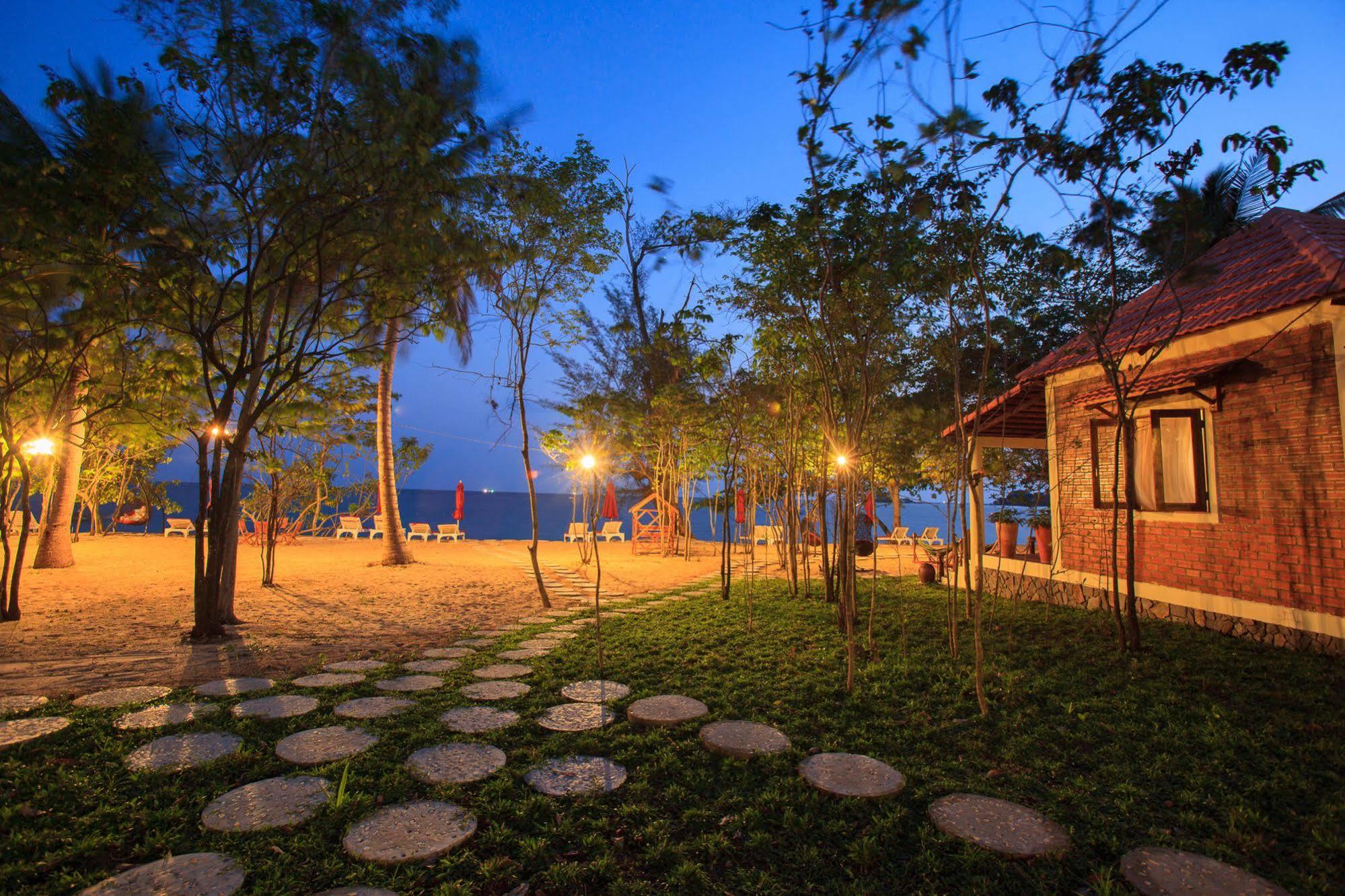 Wild Beach Phu Quoc Resort Exteriör bild